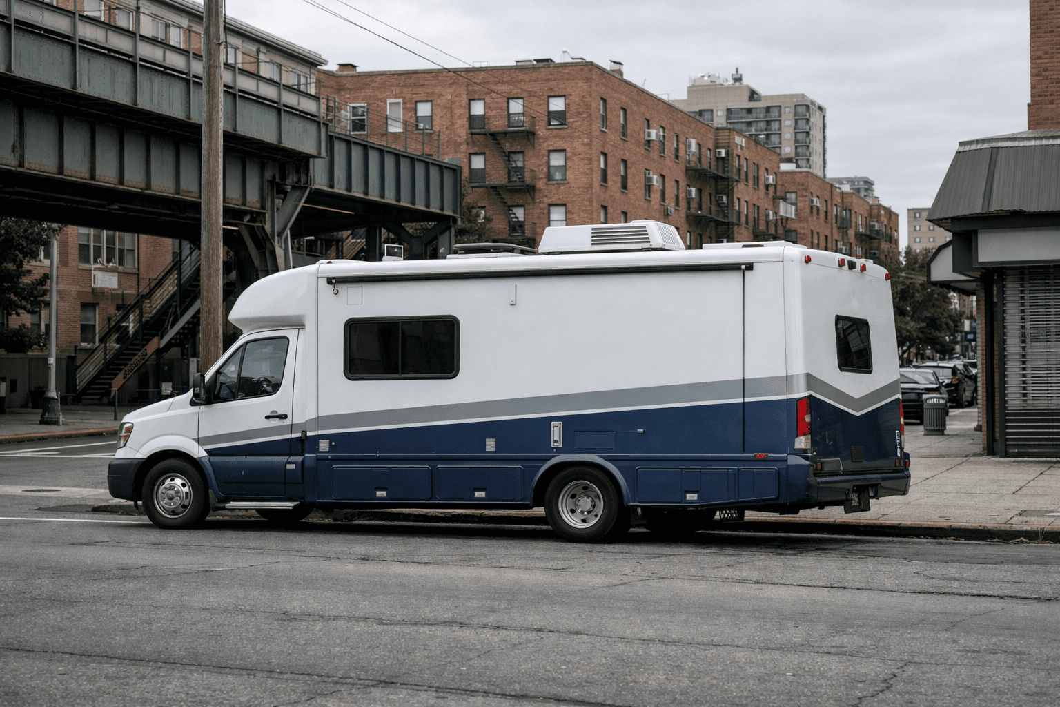New York – Free Mobile Legal Help In Queens Today Includes Housing, Immigration, Benefits